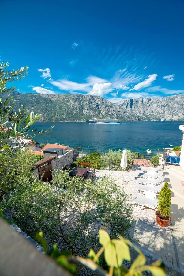 Stoliva Residence With Infinity Pool Kotor Exterior photo